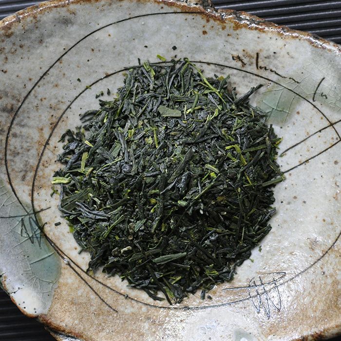 静岡茶 上級煎茶 遠州森のお茶屋さん厳選 「深山」100g | セレクトフード